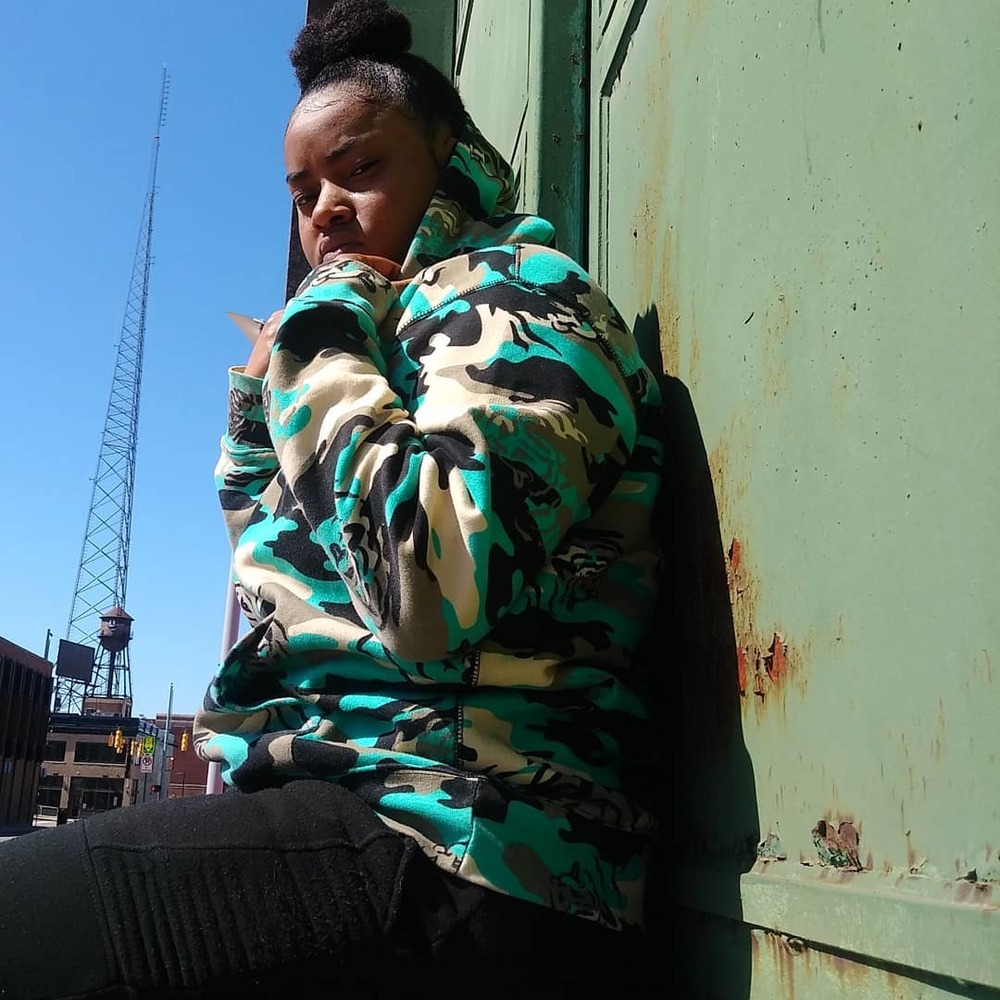 Meet your Posher, Arnisha